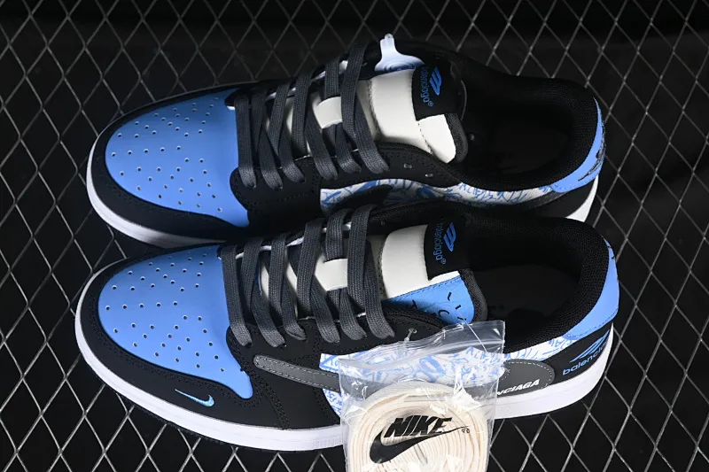 All categories Air Jordan Jordan series basketball shoes Air Jordan 1 Low High-end customized low-top sneakers Travis Scott x Fragment Design x Air Jordan 1 Low OG SP AJ1 Joe 1 joint black, blue and gray Paris print low-top cultural casual sneakers XD0798-306